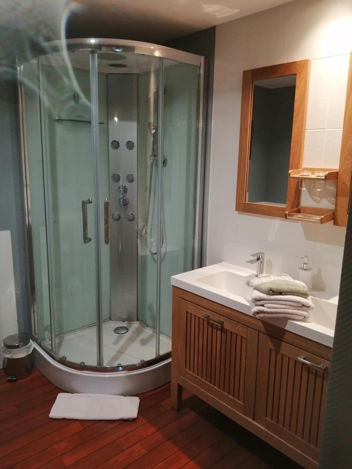 Les Tourterelles Bed & Breakfast Chabournay Eksteriør bilde