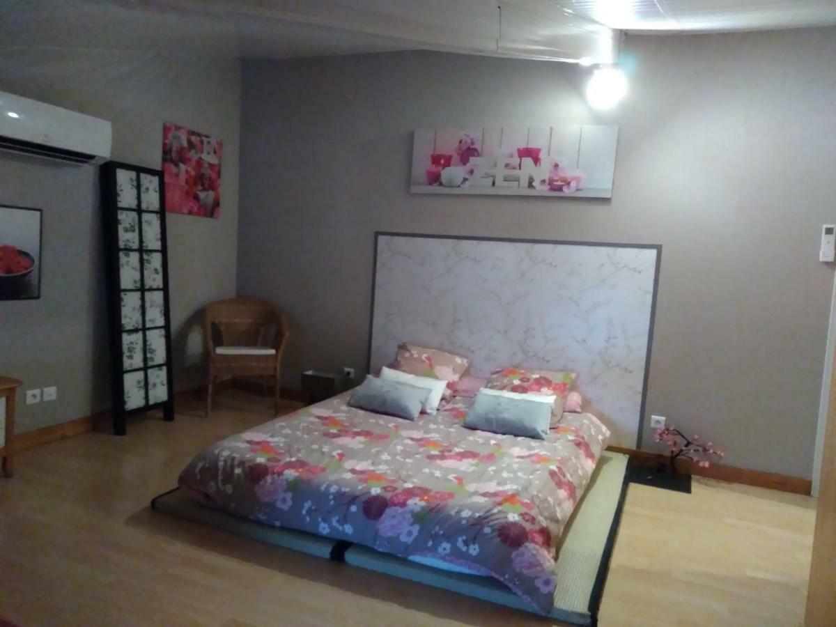 Les Tourterelles Bed & Breakfast Chabournay Eksteriør bilde